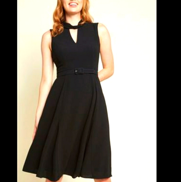 Modcloth Dresses & Skirts - Modcloth Sleeveless Belted Black Dress